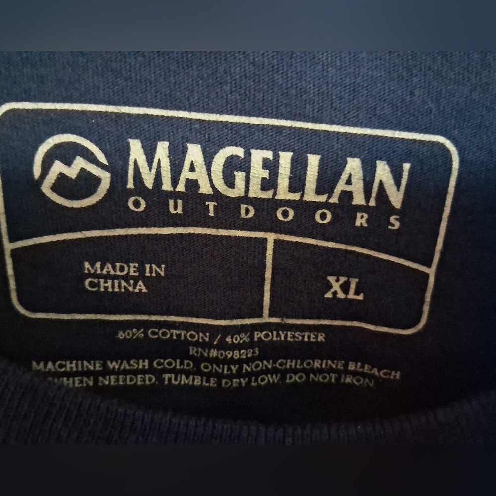 Magellan Outdoors Men's Navy Tee, Size XL, Short Sleeve - Picture 2 of 3